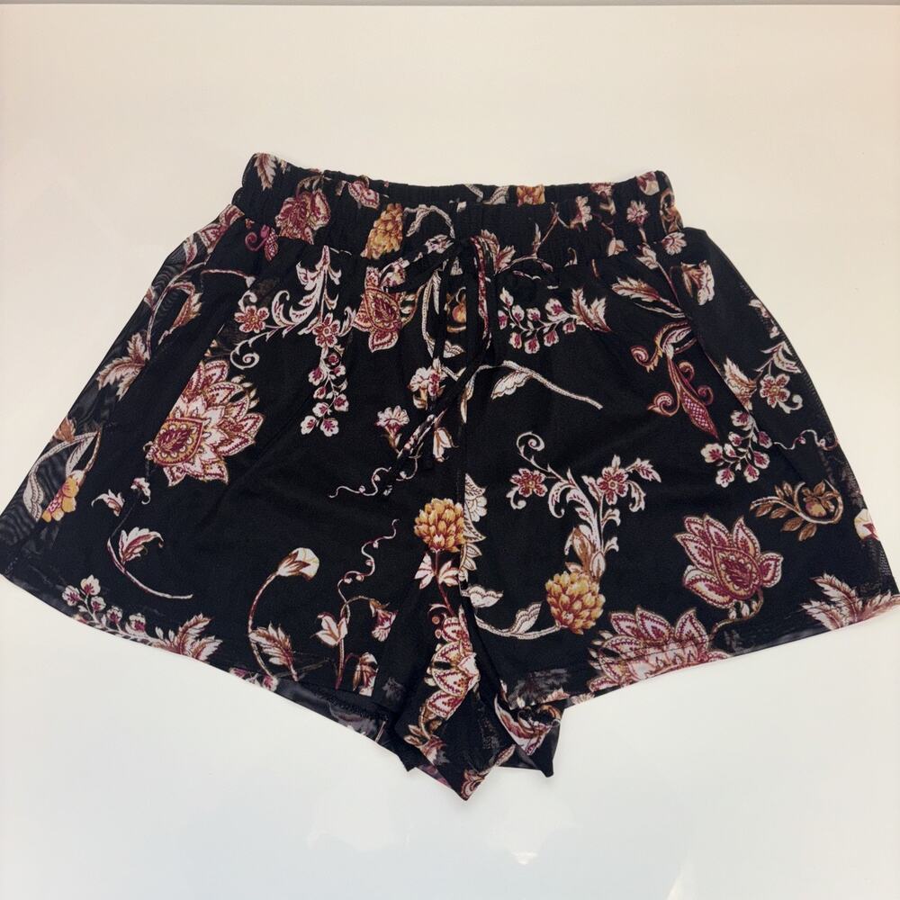 Floral Black Women's Shorts